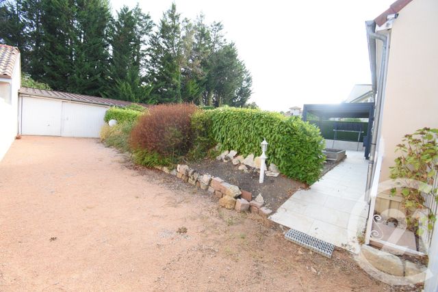 maison à louer - 4 pièces - 122.2 m2 - BELLERIVE SUR ALLIER - 03 - AUVERGNE - Century 21 Gnt Immobilier