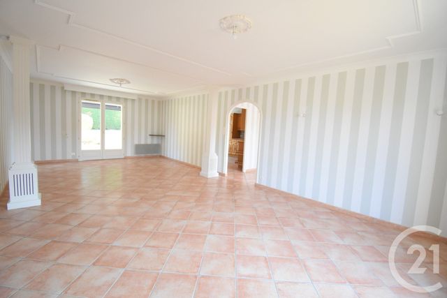 maison à louer - 4 pièces - 122.2 m2 - BELLERIVE SUR ALLIER - 03 - AUVERGNE - Century 21 Gnt Immobilier