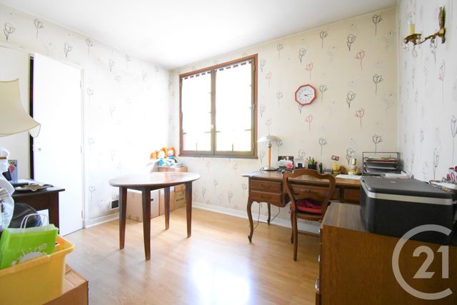 maison à vendre - 5 pièces - 110.0 m2 - CREUZIER LE VIEUX - 03 - AUVERGNE - Century 21 Gnt Immobilier