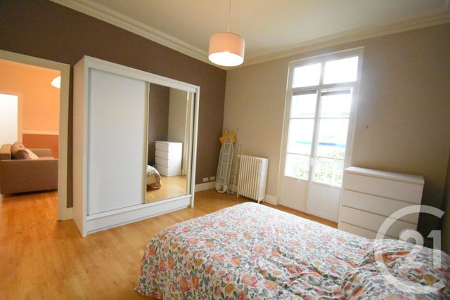 Appartement F2 à louer - 2 pièces - 63.83 m2 - VICHY - 03 - AUVERGNE - Century 21 Gnt Immobilier