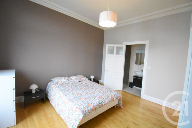 Appartement F2 à louer - 2 pièces - 63.83 m2 - VICHY - 03 - AUVERGNE - Century 21 Gnt Immobilier