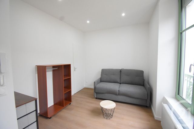 Appartement Studio à louer - 1 pièce - 17.53 m2 - VICHY - 03 - AUVERGNE - Century 21 Gnt Immobilier