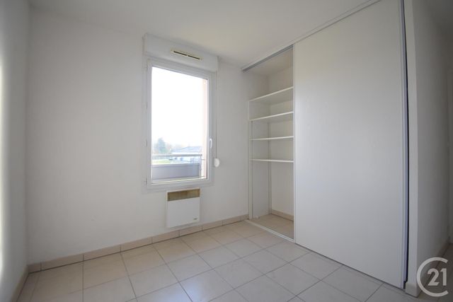 Appartement T3 à louer - 3 pièces - 61.63 m2 - HAUTERIVE - 03 - AUVERGNE - Century 21 Gnt Immobilier