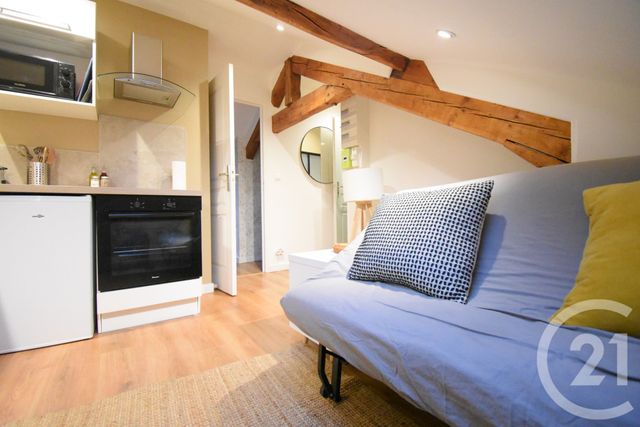 Appartement T2 à louer - 2 pièces - 11.86 m2 - VICHY - 03 - AUVERGNE - Century 21 Gnt Immobilier