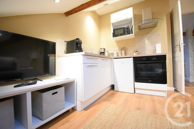 Appartement T2 à louer - 2 pièces - 11.86 m2 - VICHY - 03 - AUVERGNE - Century 21 Gnt Immobilier