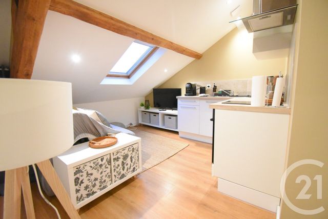 Appartement T2 à louer - 2 pièces - 11.86 m2 - VICHY - 03 - AUVERGNE - Century 21 Gnt Immobilier
