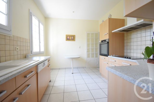 maison à vendre - 4 pièces - 136.85 m2 - VICHY - 03 - AUVERGNE - Century 21 Gnt Immobilier