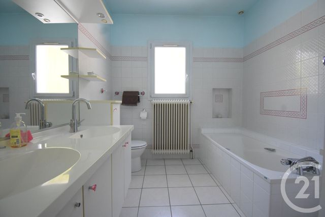 maison à vendre - 4 pièces - 136.85 m2 - VICHY - 03 - AUVERGNE - Century 21 Gnt Immobilier