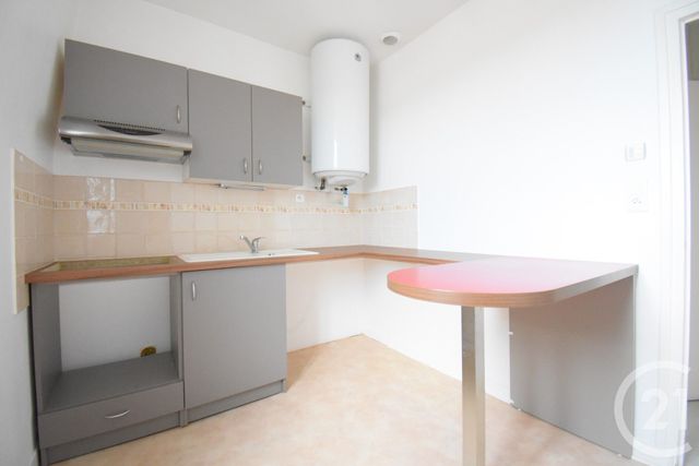 Appartement F3 à louer - 3 pièces - 65.25 m2 - ST YORRE - 03 - AUVERGNE - Century 21 Gnt Immobilier