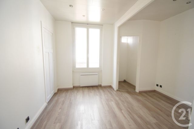 Appartement T2 à louer - 2 pièces - 42.98 m2 - VICHY - 03 - AUVERGNE - Century 21 Gnt Immobilier