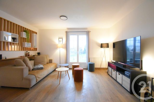 maison à louer - 5 pièces - 135.58 m2 - CUSSET - 03 - AUVERGNE - Century 21 Gnt Immobilier