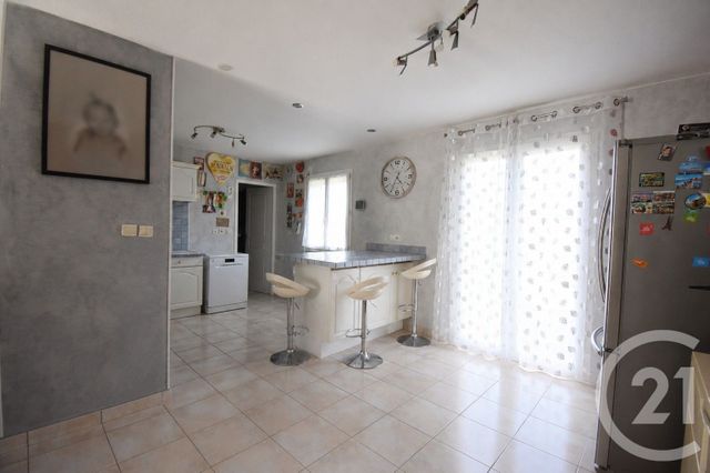 maison à vendre - 5 pièces - 104.57 m2 - CREUZIER LE VIEUX - 03 - AUVERGNE - Century 21 Gnt Immobilier