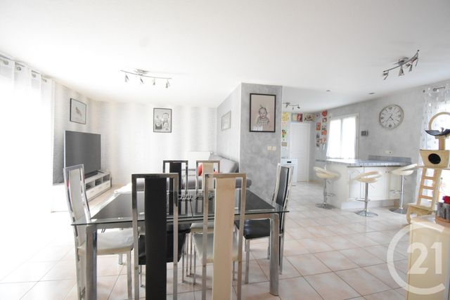 maison à vendre - 5 pièces - 104.57 m2 - CREUZIER LE VIEUX - 03 - AUVERGNE - Century 21 Gnt Immobilier