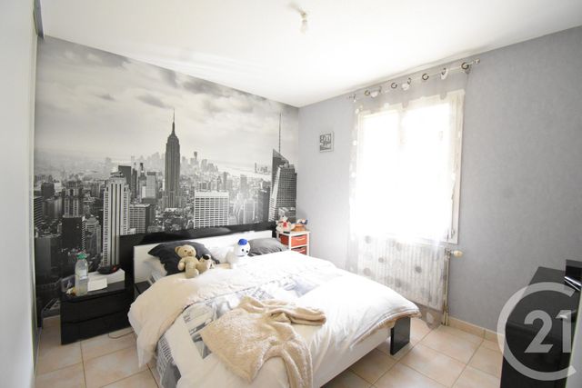 maison à vendre - 5 pièces - 104.57 m2 - CREUZIER LE VIEUX - 03 - AUVERGNE - Century 21 Gnt Immobilier