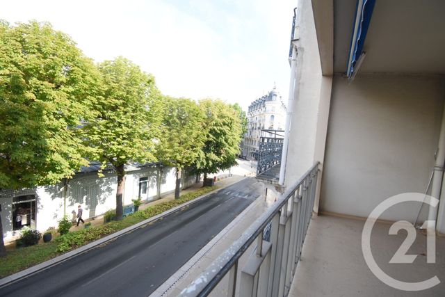 Appartement T3 à vendre - 3 pièces - 73.1 m2 - VICHY - 03 - AUVERGNE - Century 21 Gnt Immobilier