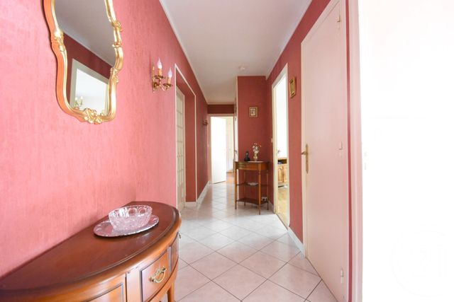 Appartement T3 à vendre - 3 pièces - 73.1 m2 - VICHY - 03 - AUVERGNE - Century 21 Gnt Immobilier