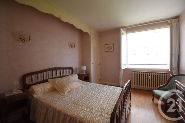 Appartement T3 à vendre - 3 pièces - 73.1 m2 - VICHY - 03 - AUVERGNE - Century 21 Gnt Immobilier