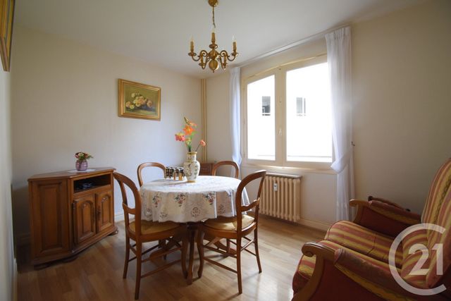 Appartement T3 à vendre - 3 pièces - 73.1 m2 - VICHY - 03 - AUVERGNE - Century 21 Gnt Immobilier