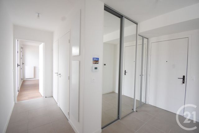 Appartement F2 à louer - 2 pièces - 47.3 m2 - VICHY - 03 - AUVERGNE - Century 21 Gnt Immobilier