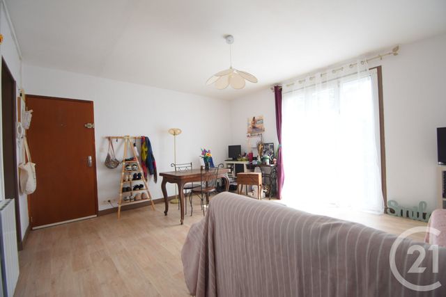 Appartement T2 à vendre - 2 pièces - 55.03 m2 - VICHY - 03 - AUVERGNE - Century 21 Gnt Immobilier