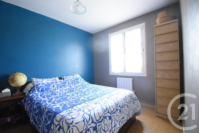Appartement T2 à vendre - 2 pièces - 55.03 m2 - VICHY - 03 - AUVERGNE - Century 21 Gnt Immobilier