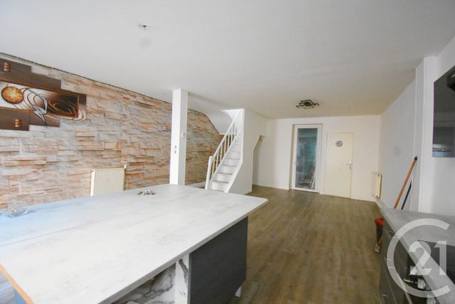 maison à vendre - 3 pièces - 83.94 m2 - VICHY - 03 - AUVERGNE - Century 21 Gnt Immobilier