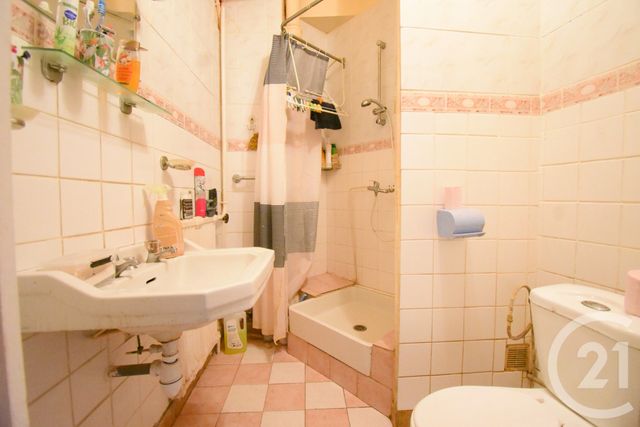 Appartement T2 à vendre - 2 pièces - 38.17 m2 - VICHY - 03 - AUVERGNE - Century 21 Gnt Immobilier