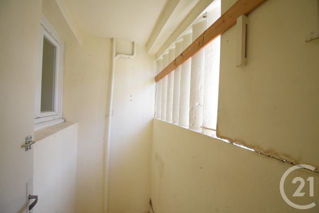 Appartement F3 à vendre - 3 pièces - 58.14 m2 - CUSSET - 03 - AUVERGNE - Century 21 Gnt Immobilier