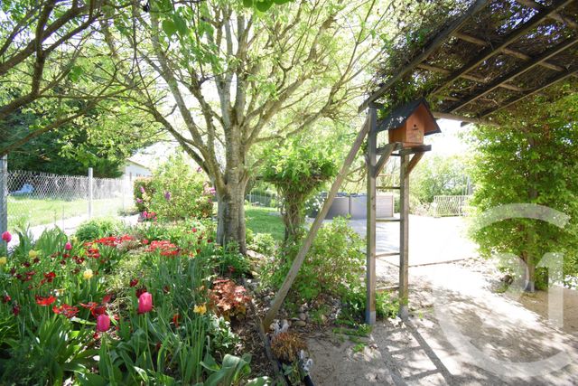 maison à vendre - 5 pièces - 135.0 m2 - CREUZIER LE VIEUX - 03 - AUVERGNE - Century 21 Gnt Immobilier