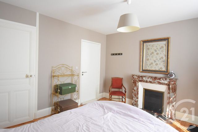 Appartement F3 à louer - 3 pièces - 57.6 m2 - VICHY - 03 - AUVERGNE - Century 21 Gnt Immobilier