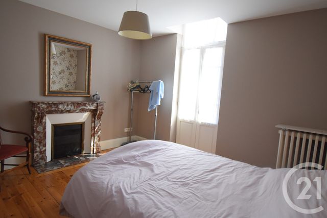 Appartement F3 à louer - 3 pièces - 57.6 m2 - VICHY - 03 - AUVERGNE - Century 21 Gnt Immobilier