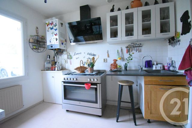 maison à vendre - 3 pièces - 76.96 m2 - ST GERMAIN DES FOSSES - 03 - AUVERGNE - Century 21 Gnt Immobilier