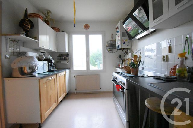 maison à vendre - 3 pièces - 76.96 m2 - ST GERMAIN DES FOSSES - 03 - AUVERGNE - Century 21 Gnt Immobilier