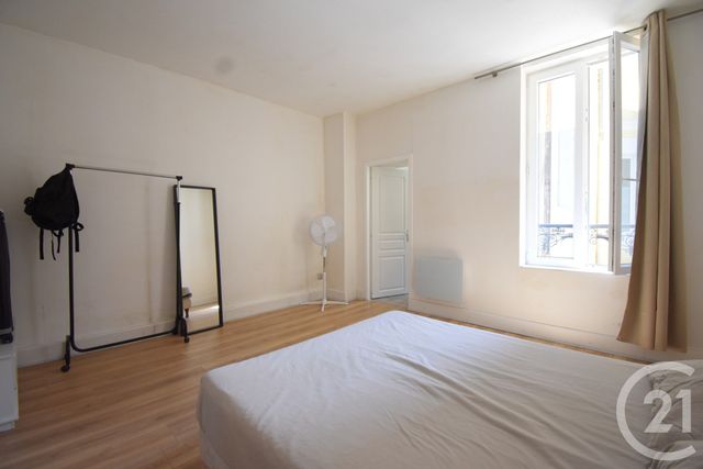 Appartement T2 à vendre - 2 pièces - 41.56 m2 - VICHY - 03 - AUVERGNE - Century 21 Gnt Immobilier