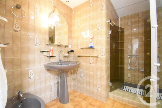 maison à vendre - 3 pièces - 97.72 m2 - VICHY - 03 - AUVERGNE - Century 21 Gnt Immobilier