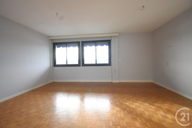 Appartement F3 à louer - 3 pièces - 77.4 m2 - VICHY - 03 - AUVERGNE - Century 21 Gnt Immobilier