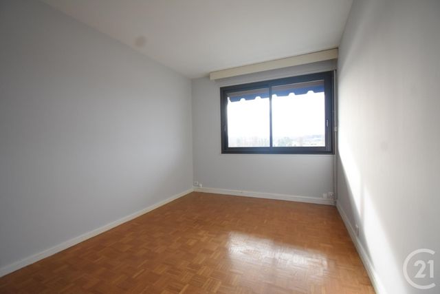 Appartement F3 à louer - 3 pièces - 77.4 m2 - VICHY - 03 - AUVERGNE - Century 21 Gnt Immobilier