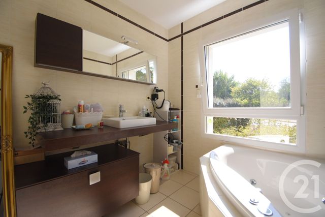maison à vendre - 7 pièces - 251.81 m2 - HAUTERIVE - 03 - AUVERGNE - Century 21 Gnt Immobilier