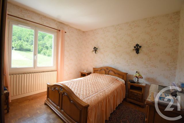 maison à vendre - 4 pièces - 151.0 m2 - CREUZIER LE VIEUX - 03 - AUVERGNE - Century 21 Gnt Immobilier