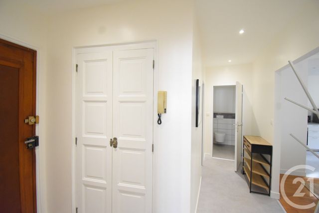 Appartement F3 à louer - 3 pièces - 70.19 m2 - VICHY - 03 - AUVERGNE - Century 21 Gnt Immobilier