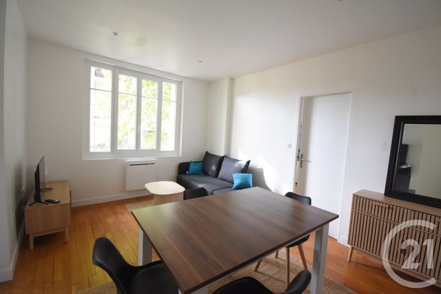 Appartement F3 à louer - 3 pièces - 70.19 m2 - VICHY - 03 - AUVERGNE - Century 21 Gnt Immobilier