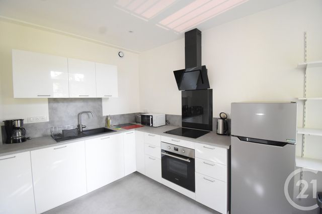 Appartement F3 à louer - 3 pièces - 70.19 m2 - VICHY - 03 - AUVERGNE - Century 21 Gnt Immobilier
