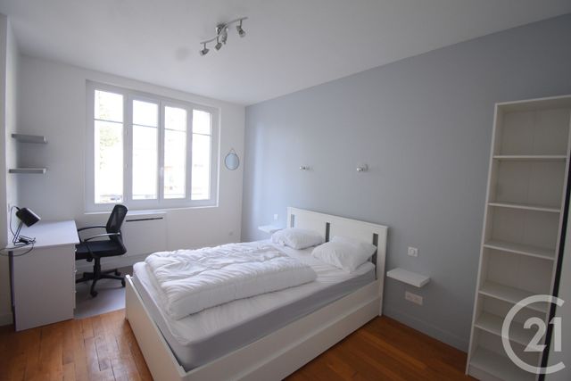 Appartement F3 à louer - 3 pièces - 70.19 m2 - VICHY - 03 - AUVERGNE - Century 21 Gnt Immobilier