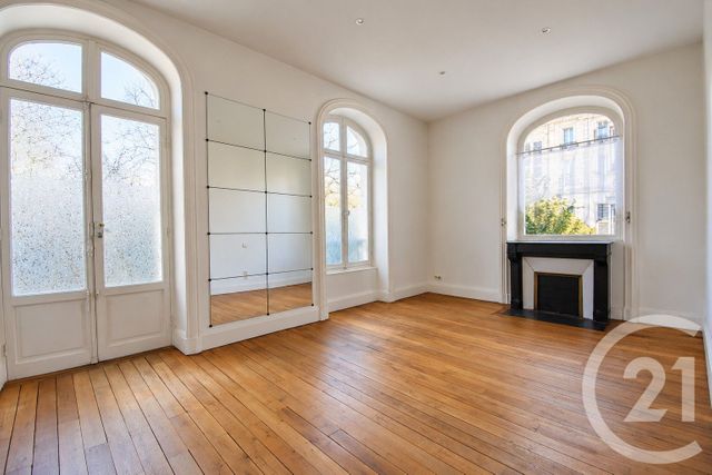 maison à vendre - 13 pièces - 341.92 m2 - VICHY - 03 - AUVERGNE - Century 21 Gnt Immobilier