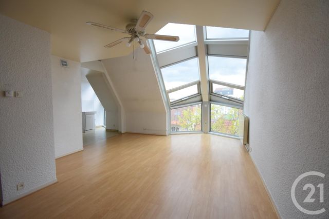 Appartement F4 à vendre - 4 pièces - 100.16 m2 - VICHY - 03 - AUVERGNE - Century 21 Gnt Immobilier