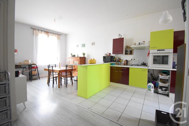 Appartement T3 à vendre - 3 pièces - 63.08 m2 - VICHY - 03 - AUVERGNE - Century 21 Gnt Immobilier