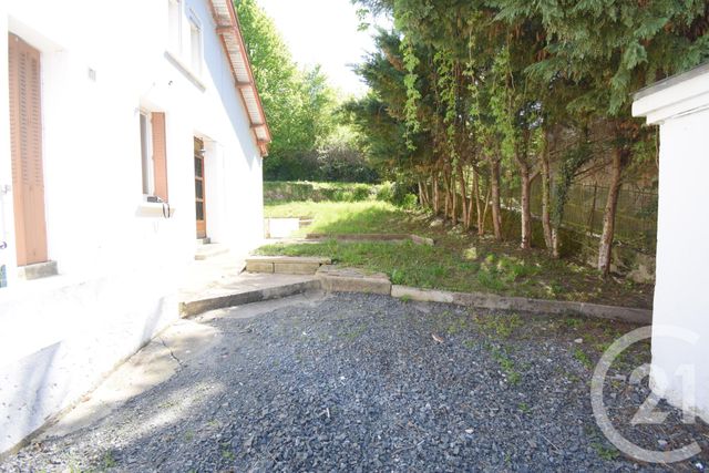maison - CUSSET - 03