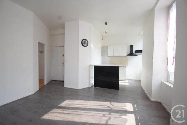 Appartement F3 à louer - 3 pièces - 46.2 m2 - VICHY - 03 - AUVERGNE - Century 21 Gnt Immobilier