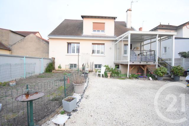 maison à vendre - 7 pièces - 200.0 m2 - BELLERIVE SUR ALLIER - 03 - AUVERGNE - Century 21 Gnt Immobilier