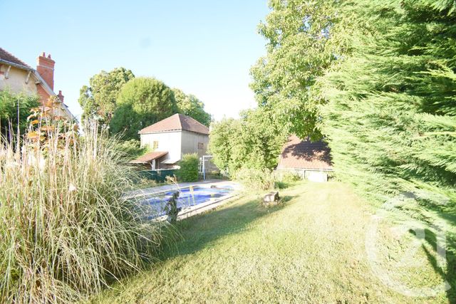 maison à vendre - 11 pièces - 252.54 m2 - ST GERAND LE PUY - 03 - AUVERGNE - Century 21 Gnt Immobilier
